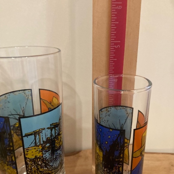 Spirits by Vincent Van Gogh Graduated Size Bar Glasses Barware Lot of 4 - Picture 9 of 9